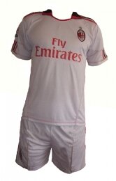 Купить форму Милана сезона 2011/2012_(выездная)